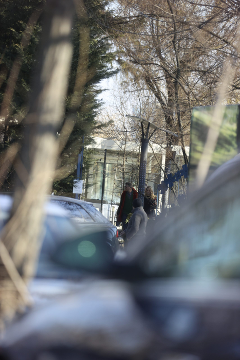 Cristi Borcea și Valentina Pelinel ies din restaurantul unde au luat prânzul