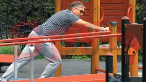 E clar! Dan Petrescu isi vrea fiica la o echipa de fotbal! Vezi ce-l da de gol!