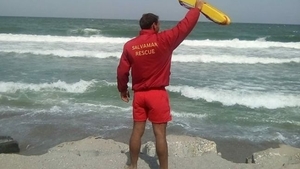 Un salvamar din Costinești, agresat de un turist pe plajă. Motivul este incredibil