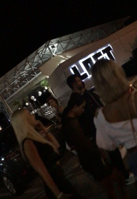 Daniela Crudu are iubit nou? A petrecut într-un club de fițe din Mamaia în compania mai multor bărbați