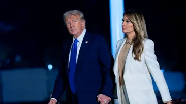 Scandal la ONU cu Donald Trump, după ce a rămas blocat pe scările rulante. Și asta nu e tot: ce a pățit în timpul discursului