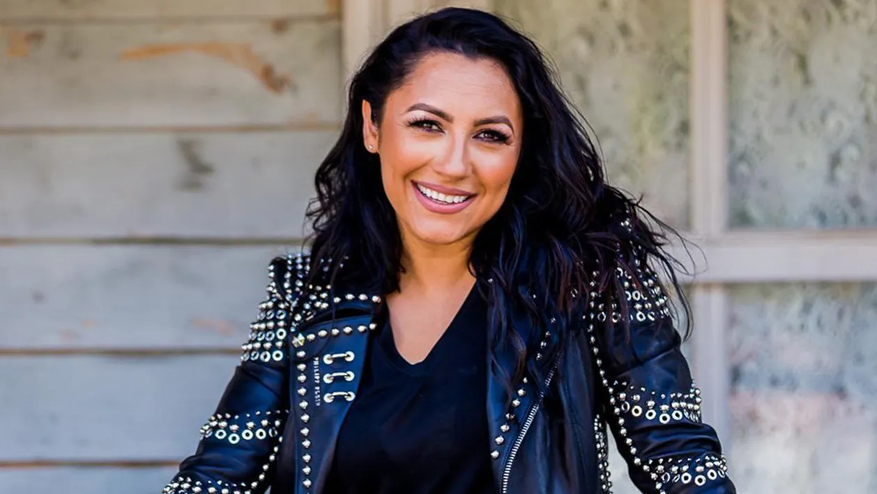 Cum a fost fotografiată Andra Măruță în culise, în timpul filmărilor Românii au Talent de la Pro TV. Detaliul observat