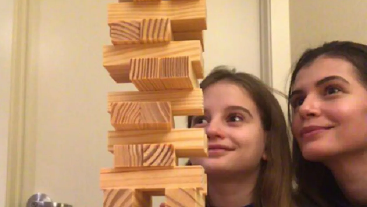 Monica Gabor, lacrimi de tristeţe de ziua ei. Singurele imagini care dovedesc ce a păţit