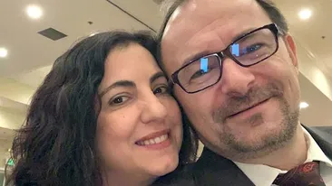 Dana locuia de 22 de ani în SUA. E rușinos ce a pățit după doar câteva ore după ce s-a întors în România