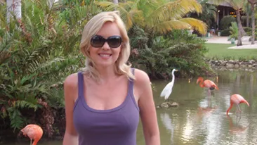 Oana Andoni îţi oferă reţeta perfectă pentru o masă uşoară şi sănătoasă! Vezi ce trebuie să mănânci!