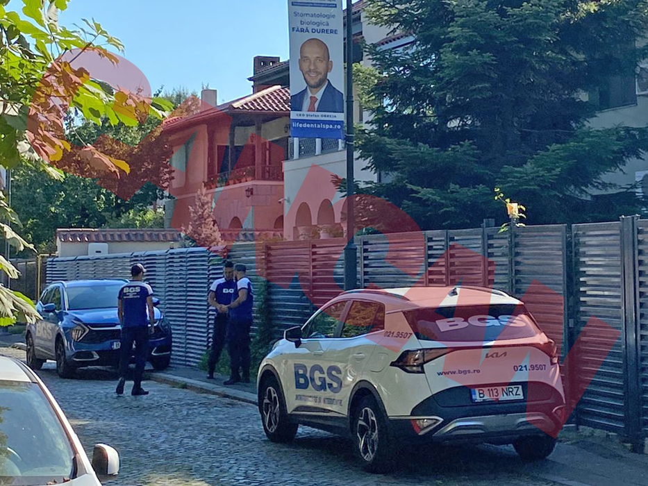 Alte două mașini au venit în fața vilei / (foto: CANCAN.RO)