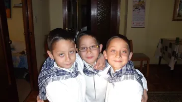 Povestea incredibila a unui caz aproape unic in lume, descoperit la Teleorman! Tripletii astia pot ajunge in Cartea Recordurilor!