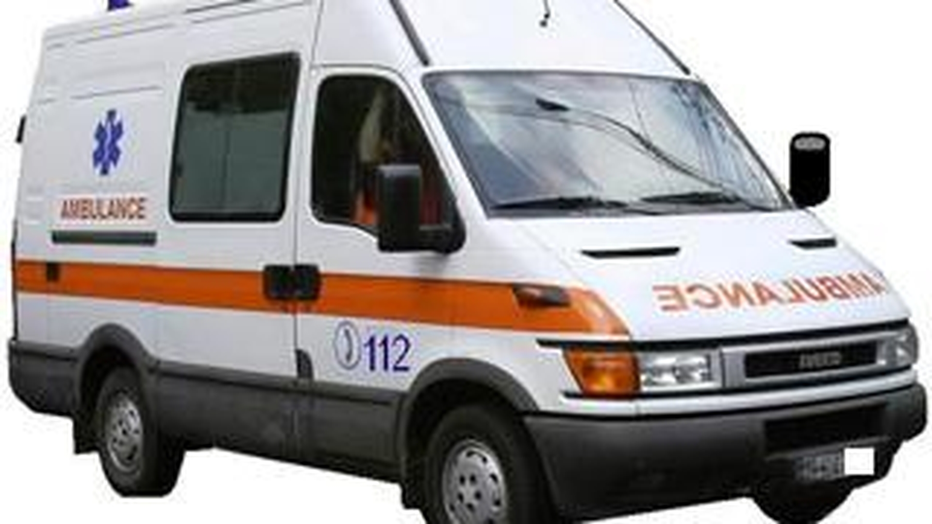 Ambulantier si paramedic, taiati cu lama de un barbat