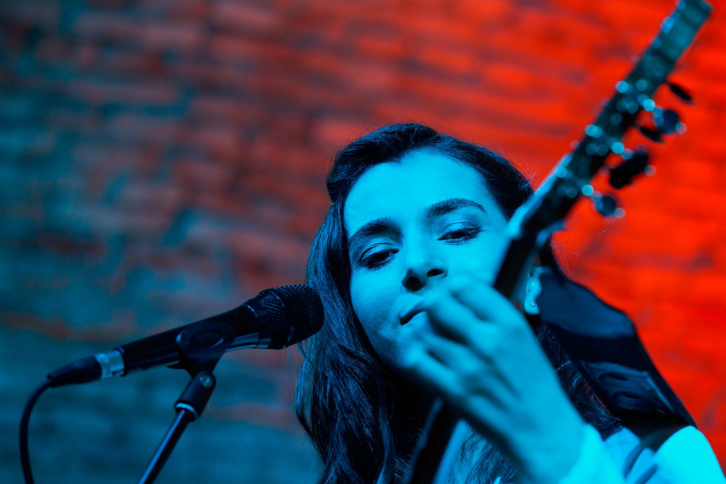 Andreea Marin îi sare în ajutor Alexandrei Uşurelu, după ce artista i s-a destăinuit: „Mă aflu într-o situaţie delicată, o boală autoimună…”