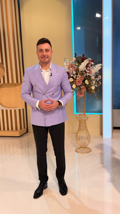 Valentin Sanfira, mesaj subliminal după dezvăluirile Codruței făcute lui Măruță: „Așa e firea omului: te ridică în slavă astăzi și mâine te răstignește”