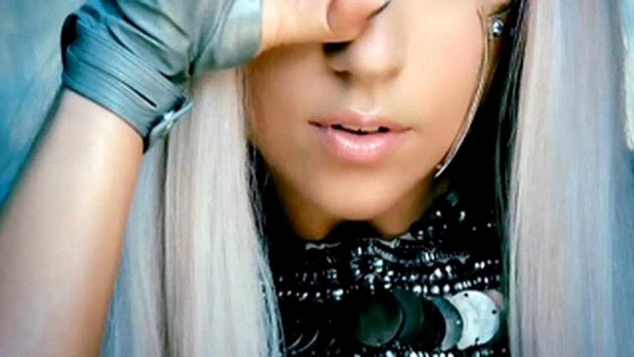 Inna o imita pe Lady Gaga! Vezi gestul facut de cele doua artiste!
