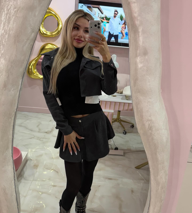 Cine este Daniela Pană de la Insula Iubirii 2026. Sursa foto: Instagram