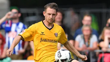 Momente grele în lumea fotbalului! Un jucător de 21 de ani a fost împuşcat în gât