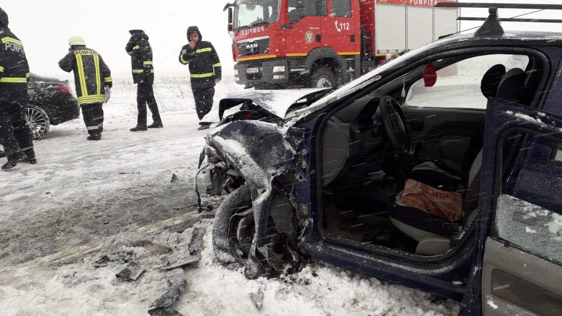 Iarna a făcut dezastru în România! Imagini halucinante realizate astăzi