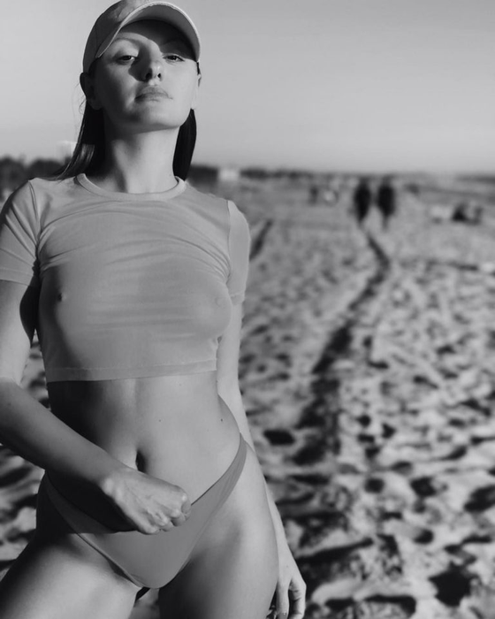 Fotografii incendiare cu Alexandra Stan, făcute publice după despărțirea de iubitul ei