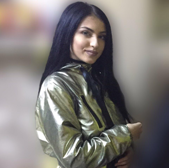 Uluitor cum arată Maia Teodora Perju, eleva din Bârlad cu 10 pe linie la BAC! Manechin curat + Vrea ambasador