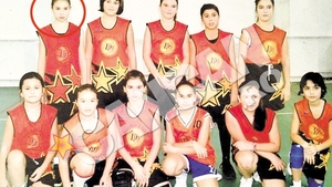 Sarah nu a putut sta departe de sport. Fiica Prodancei joaca baschet de performanta