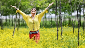 ANAMARIA PRODAN face senzaţie în costum de baie! Vedeta arată senzaţional după ce a slăbit 15 kilograme
