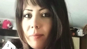 Gabriela a murit pe un pat de spital din Anglia, după ce a născut! Medicii, acuzați că i-au administrat sânge prea târziu