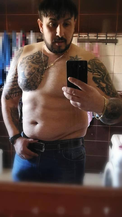 Nicușor Moldovanu, alias Johny Chass, săltat de mascați după ce a amenințat Poliția pe Facebook: “Dacă sunteţi atât de şmecheri şi mafioţi…”