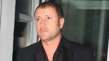 Catalin Botezatu: Nu pot sa ma bag intre Monica Gabor si Mr. Pink, trebuie sa ma reorientez! Zina Dumitrescu il preseaza sa faca o fetita!