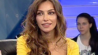 VIDEO Madalina Ghenea, la un pas sa fie dusa la produs: "Am urcat intr-o masina si la un moment dat m-am trezit pe autostrada care iesea din Milano"