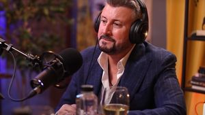 Cătălin Botezatu a luat atitudine în scandalul dintre Bianca Drăgușanu și Andreea Raicu: ”Bianca este o femeie care se respectă”. Designerul face declarații incredibile