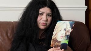 Dezvăluirile cutremurătoare ale mamei fetei care s-a sinucis la catedrala Saint Paul din Londra ”Lidia nu avea prieteni, a murit virgină”