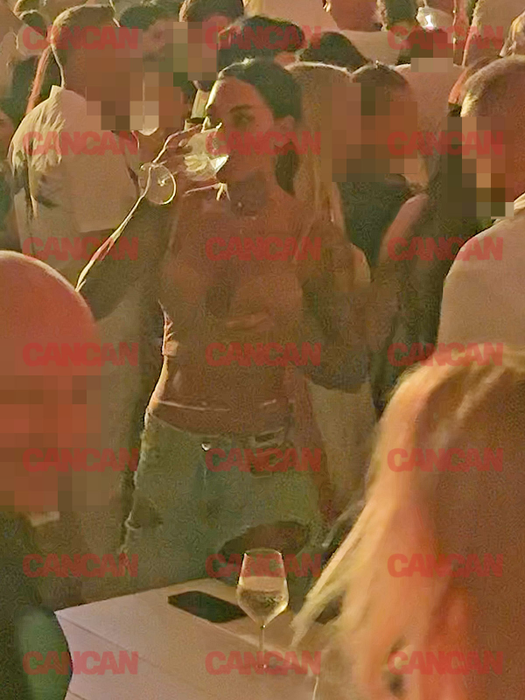 Claudia de la Insula Iubirii la club