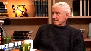 Mircea Diaconu, dialog înălțător în podcastul „Altceva cu Adrian Artene”: „Copilăria e matricea și restul sunt ecouri”