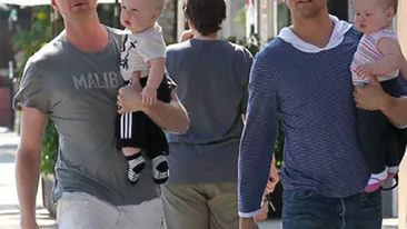 Se bucura de decizia statului New York privind legalizarea casatoriilor intre homosexuali! Neil Patrick Harris se insoara cu iubitul sau