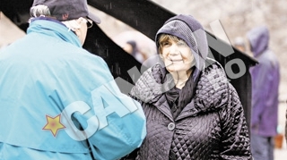 Doina Levintza i-a inchis gura lui Dan Pita. A creat 200 de costume de mineri pe gustul lui