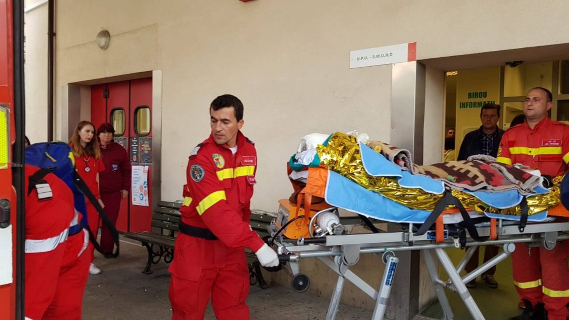 Accident teribil la Iași. O asistentă medicală imobilizată la pat a luat foc din cauza unei țigări