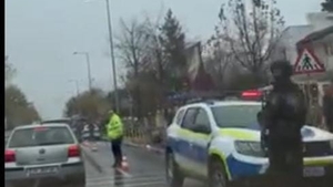 VIDEO | Alertă cu bomba în Capitală! Poliție, pompieri și trupe Antitero au intervenit