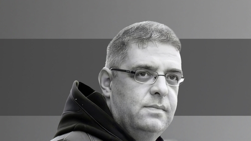 Patrick André de Hillerin a murit la 52 de ani. Dispare o voce cunoscută a presei românești