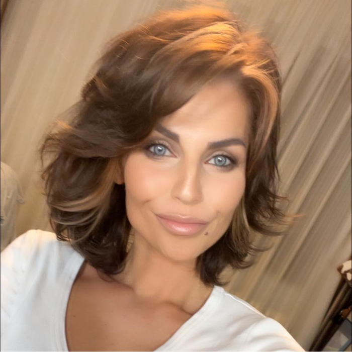 Ce s-a ales de Oana Mareș, femeia care l-a înșelat pe Augustin Viziru cu cel mai bun prieten. A ieșit din lumina reflectoarelor și se ocupă de afacerea familiei