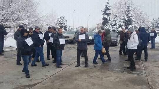Gest extrem: 48 de salariați de la Oltchim sunt în greva foamei