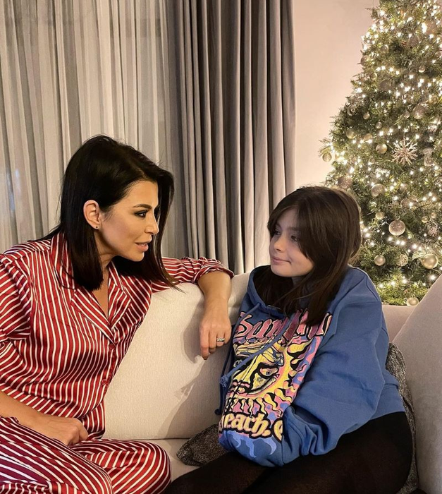 Simona Pătruleasa i-a interzis fiicei sale să facă asta după ce a văzut video-urile cu Eva Măruță. Vedeta de la Kanal D nici nu vrea să audă: „Altfel, nu se poate!”