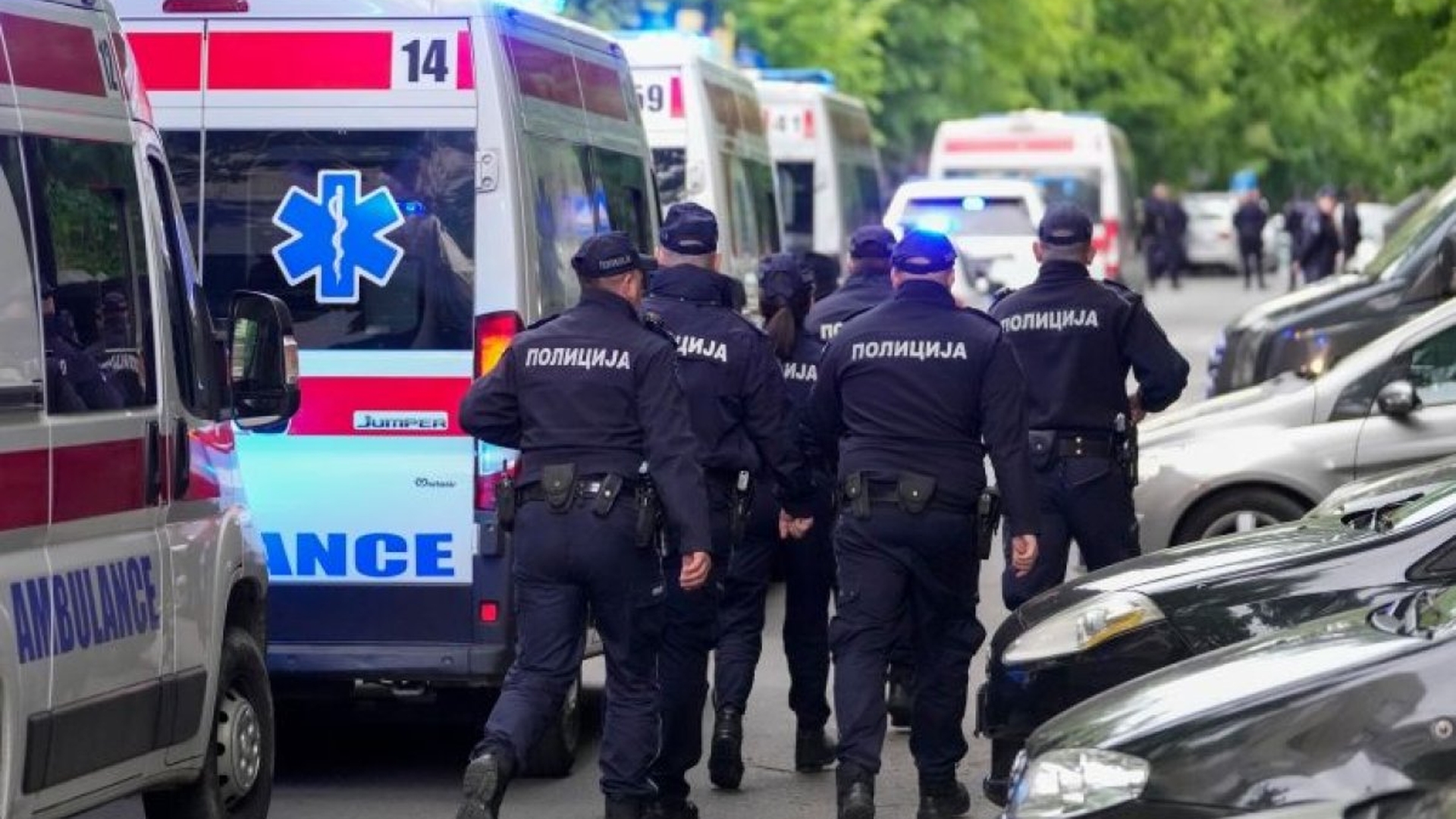 Adolescentul de 14 ani, care a ucis opt elevi și un gardian al unei școli din Belgrad, provine dintr-o familie cunoscută și apreciată. Motivul pentru a recurs la fapta odioasă