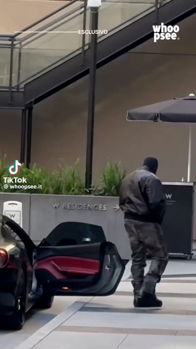 Kanye West, gest neașteptat pe stradă. S-a repezit la o femeie