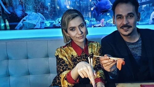 Bombă în showbiz! Lidia Buble i-a dat papucii lui Răzvan Simion după ce l-a prins pe “matinalul” de la Antena 1 cu alta?!