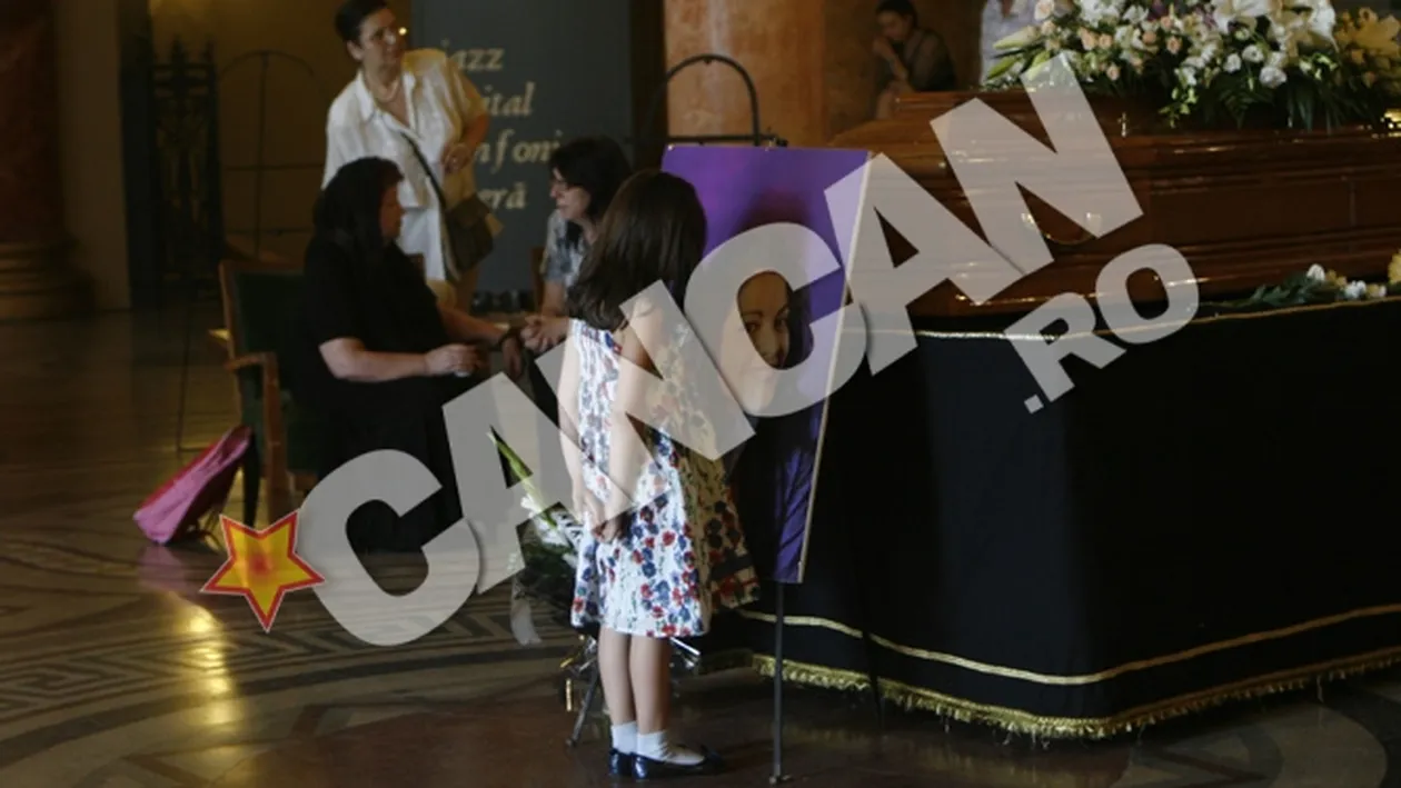 Concert in memoriam cu sala pe jumatate goala. Mihaela Ursuleasa uitata la o luna sI jumatate de la moarte