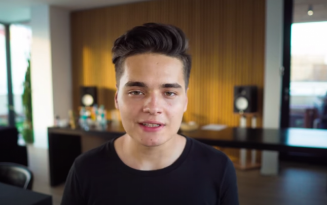 Selly s-a mutat în Capitală. Cum arată apartamentul de lux pe care l-a închiriat