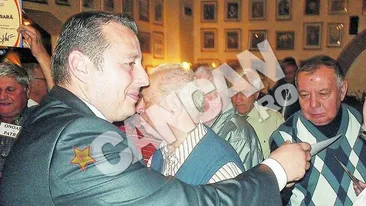 A pus la punct detaliile cu veteranii. Stefan Florescu organizeaza Ziua Rezervistului Militar