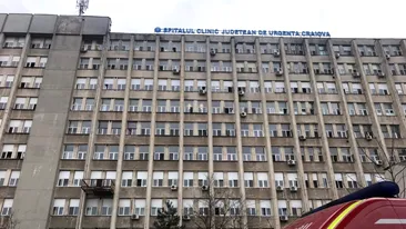 Doi pacienţi cu Covid-19 au murit în timp ce aşteptau un loc liber la ATI, la Craiova