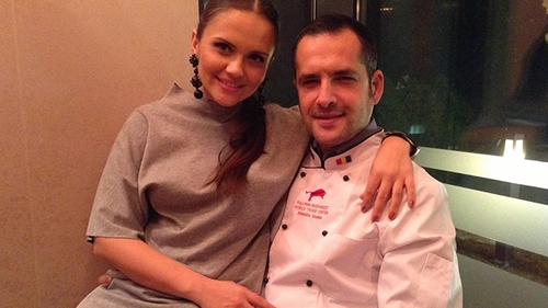 Sotia lui Madalin Ionescu, schimbare radicala de look. Fanii au innebunit: "Parca ai 16 ani!"