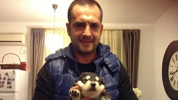 Pradat de hoti, un cunoscut prezentator TV de la noi si-a transformat casa in FORTAREATA si isi ia PISTOL