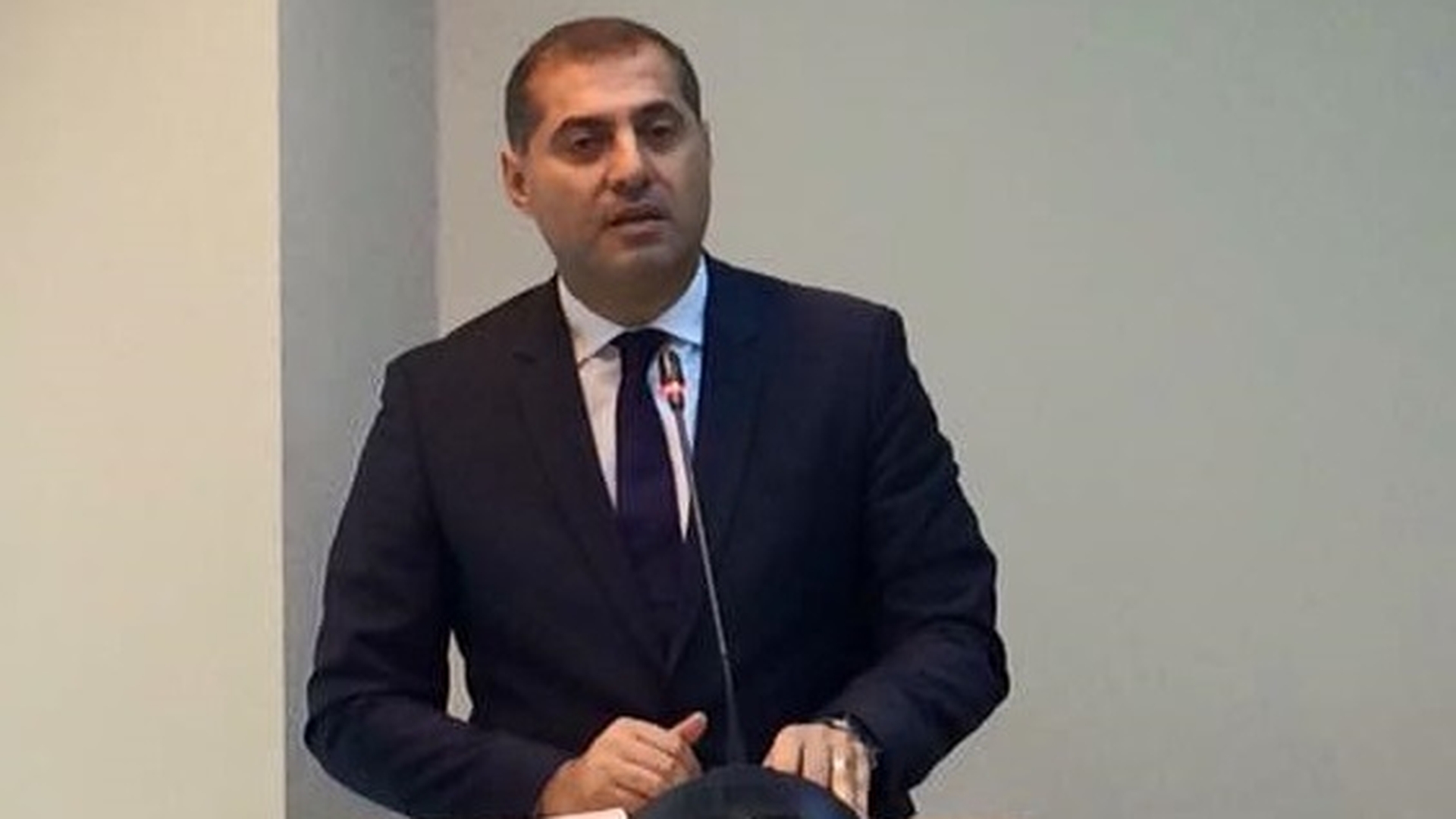 Fostul ministru al Mediului de Afaceri Florin Jianu a dezvăluit la CNN de ce a demisionat