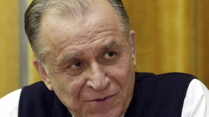 Verișoara lui Ion Iliescu, prezentă la înmormântare. Bătrână și bolnavă, a făcut dezvăluiri inedite: „Mi l-a radiat”
