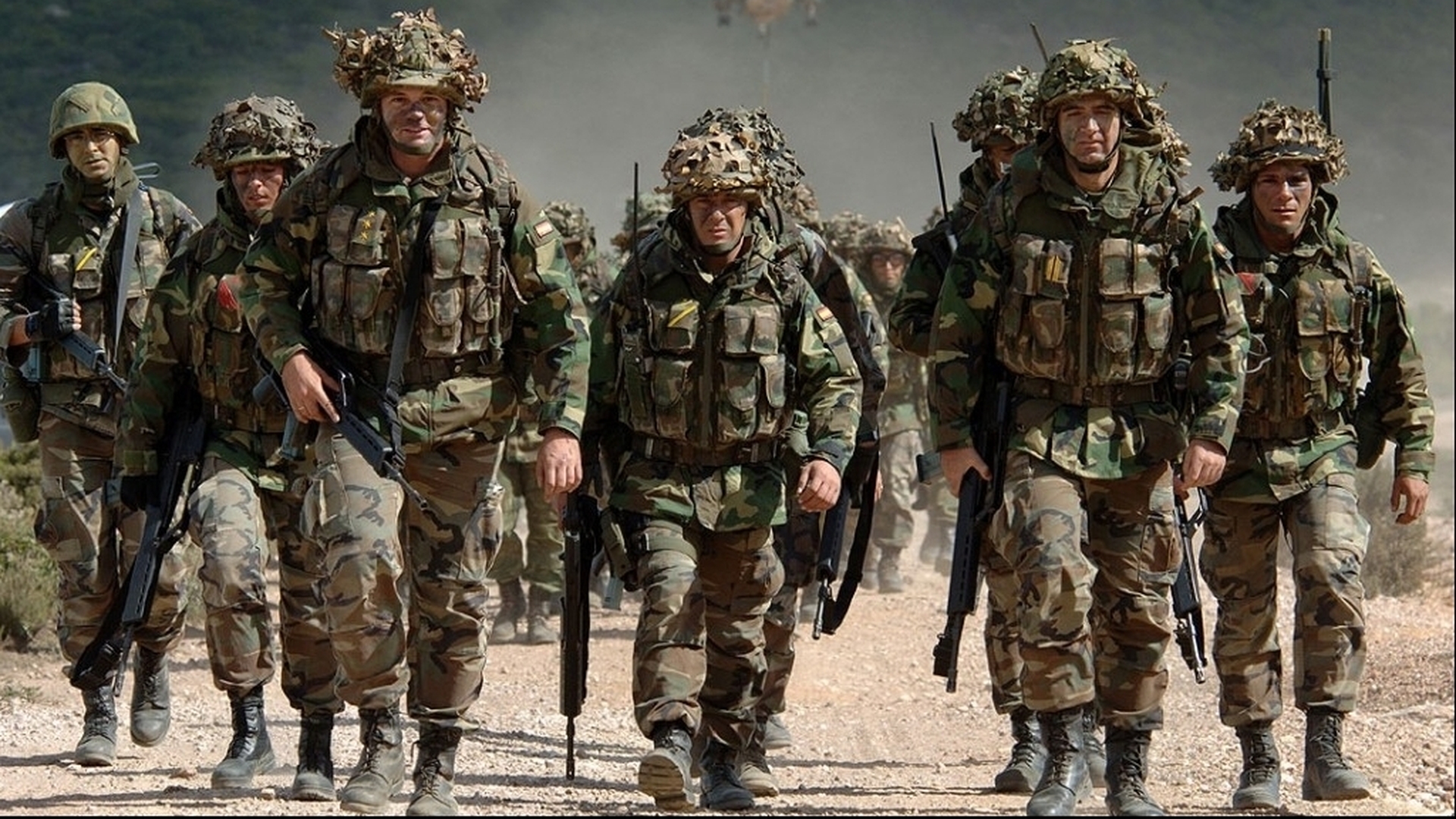 Şeful Pentagonului aduce trupe în România în scop pur "defensiv"